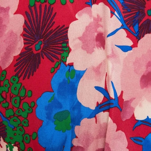 🦋 Bloggers Favorite 🦋 Zara Floral Top Long Sleeve Crop Waistband Sz M - Picture 12 of 16